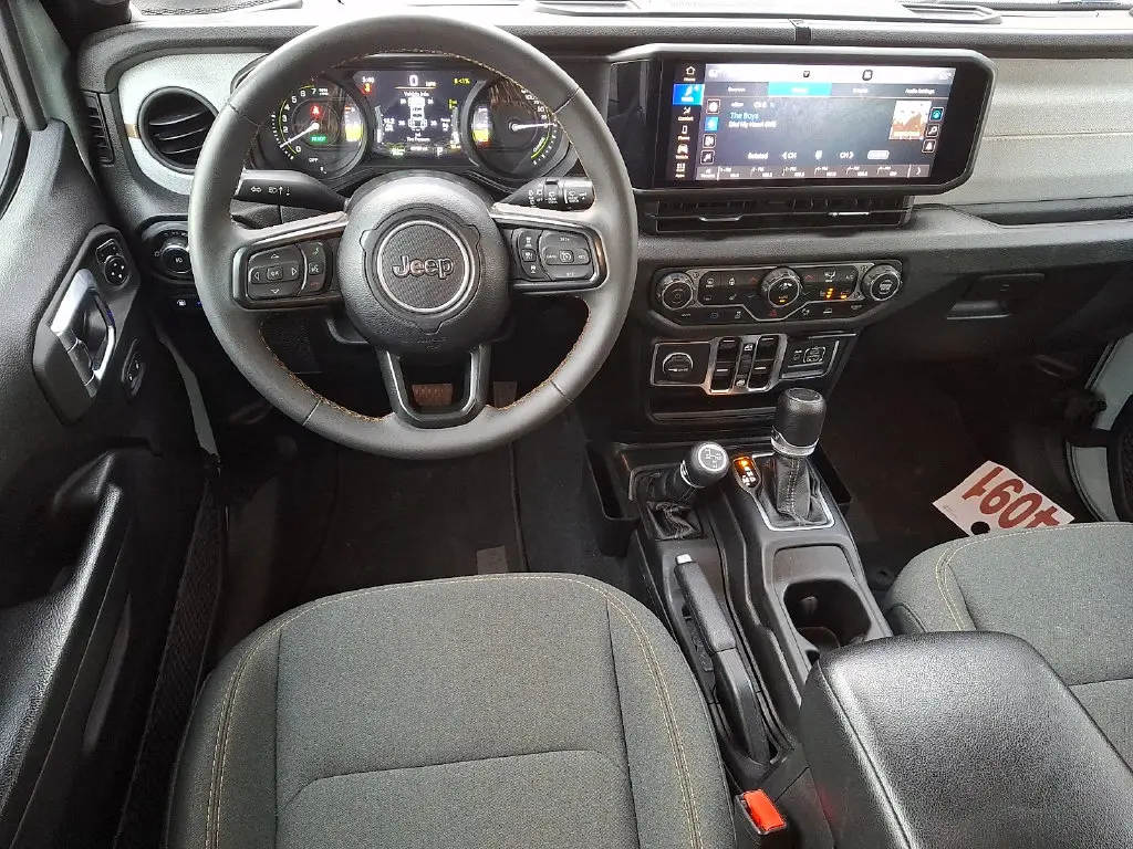 2024 Jeep Wrangler - $25,718