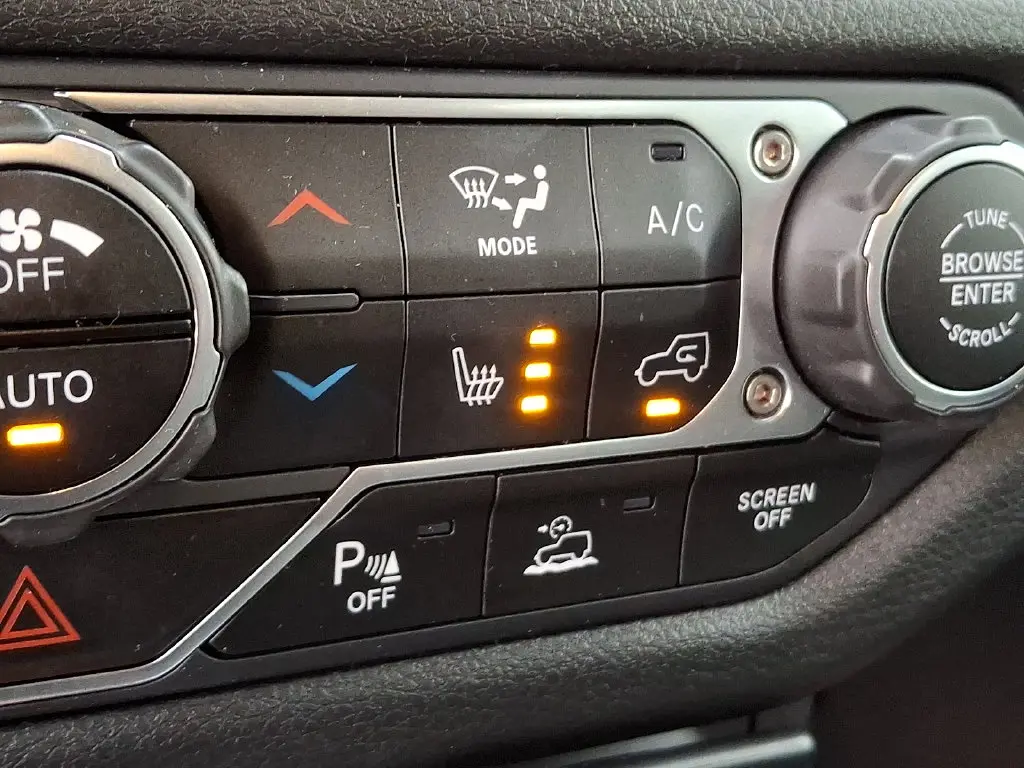2024 Jeep Wrangler - $25,718