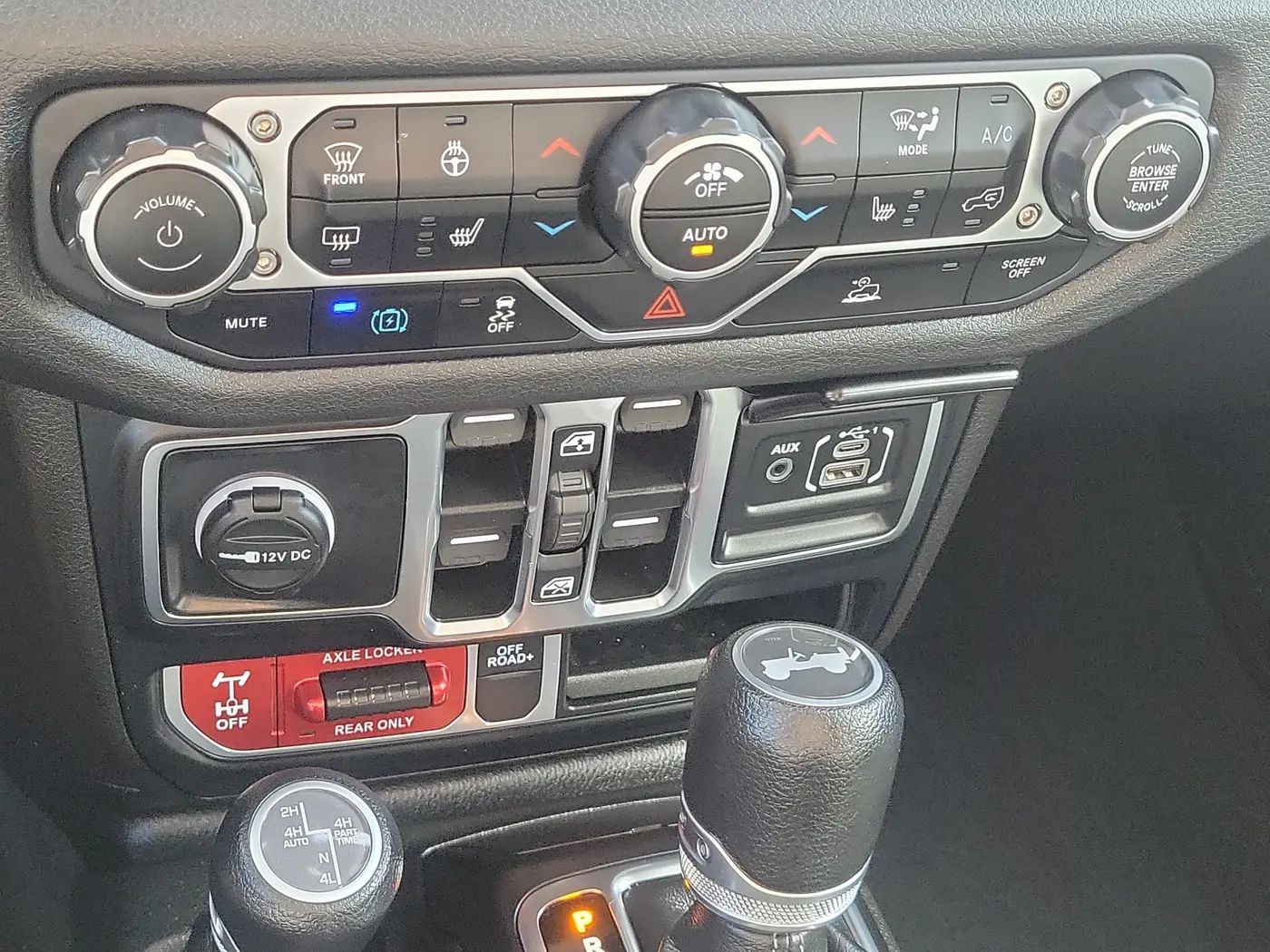 2024 Jeep Wrangler - $25,990