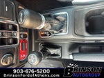 2025 Wrangler Thumbnail 30