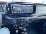 2025 Wrangler Thumbnail 37