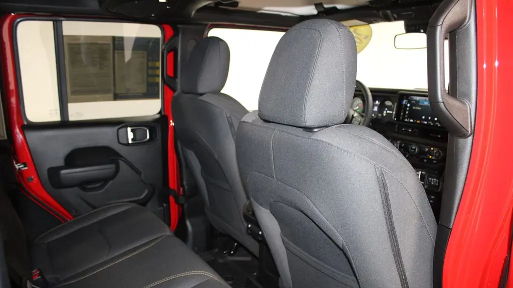 2025 Jeep Wrangler Willys '41 4xe