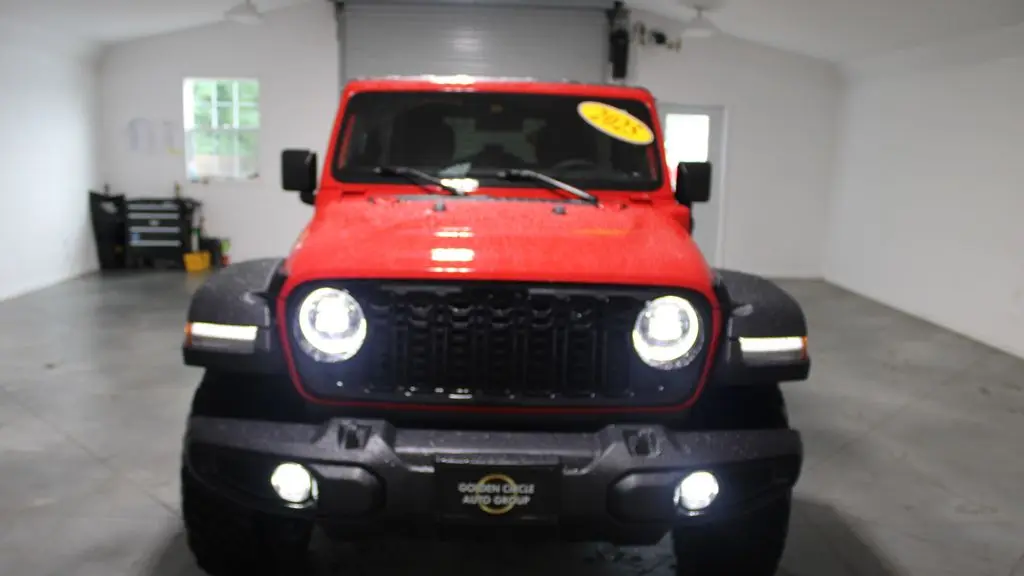 2025 Jeep Wrangler Willys '41 4xe