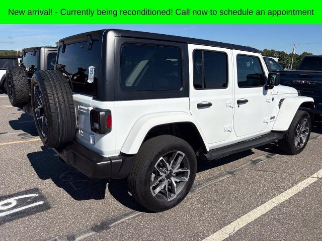 2024 Jeep Wrangler - $24,988
