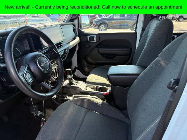 2024 Jeep Wrangler - $24,988
