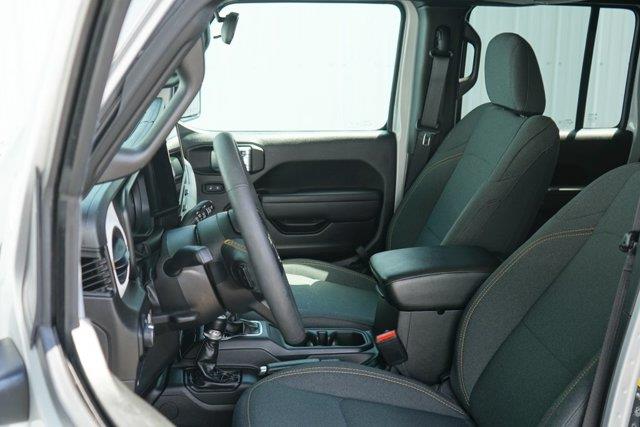 2024 Jeep Wrangler - $23,000