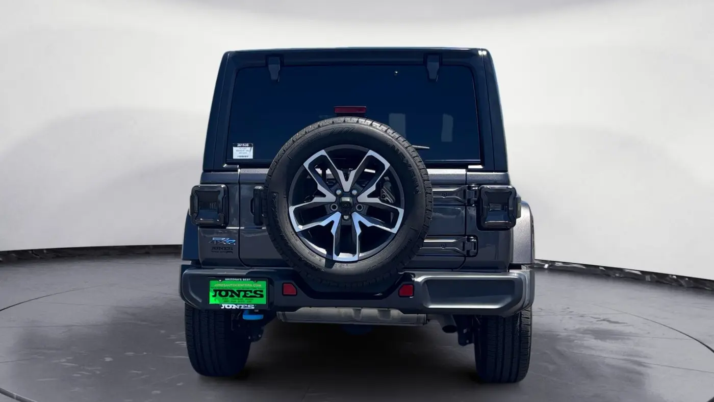 2024 Jeep Wrangler Willys 4xe