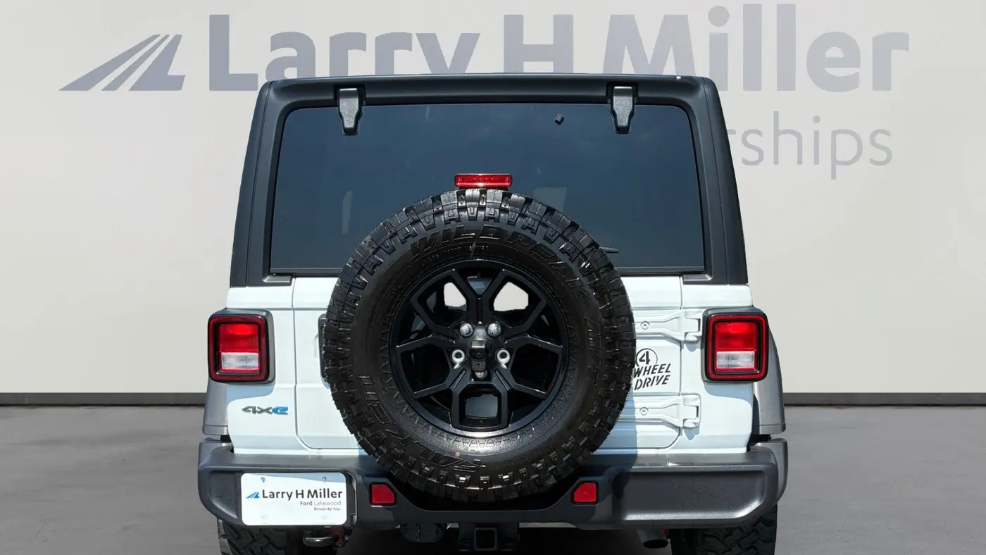 2025 Jeep Wrangler Willys '41 4xe