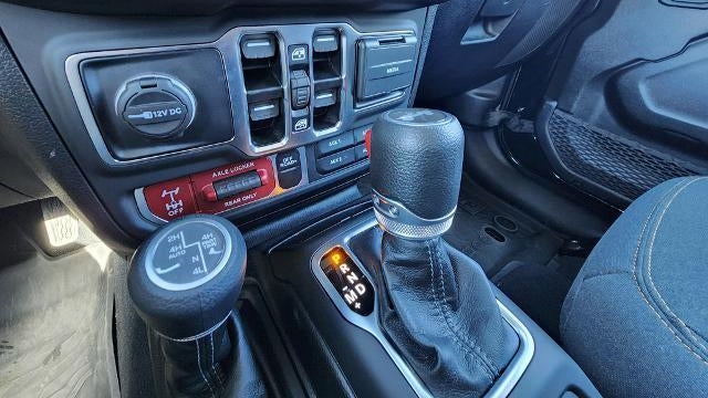 2025 Jeep Wrangler Willys '41 4xe