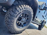 2025 Wrangler Thumbnail 9