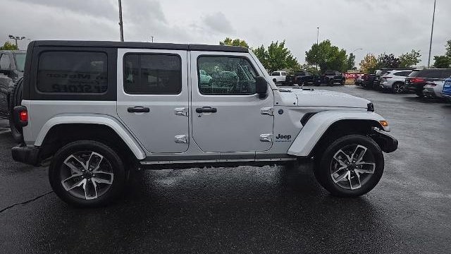 2024 Jeep Wrangler Jeep Beach 4xe