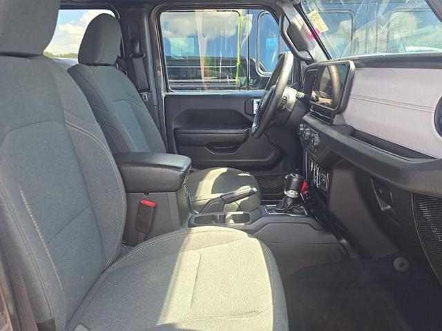 2024 Jeep Wrangler - $27,995