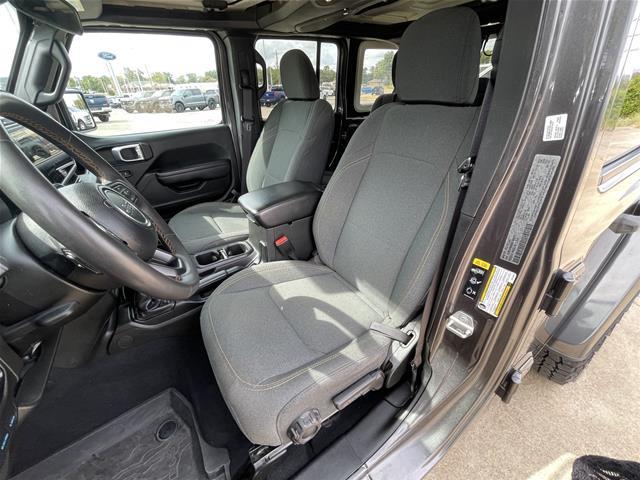 2024 Jeep Wrangler - $27,895