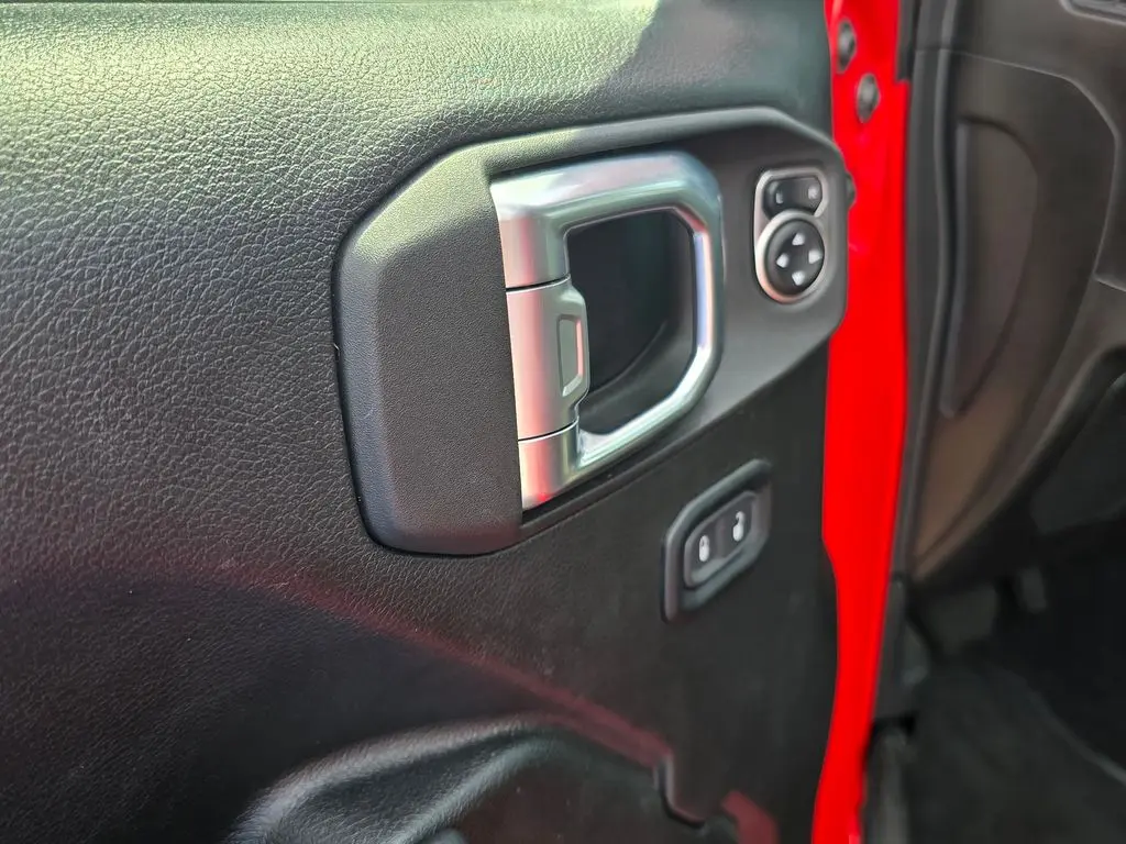 2024 Jeep Wrangler - $24,899