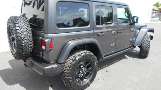 2025 Jeep Wrangler Willys '41 4xe
