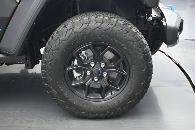 2024 Jeep Wrangler - $25,585