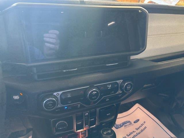 2024 Jeep Wrangler - $32,595