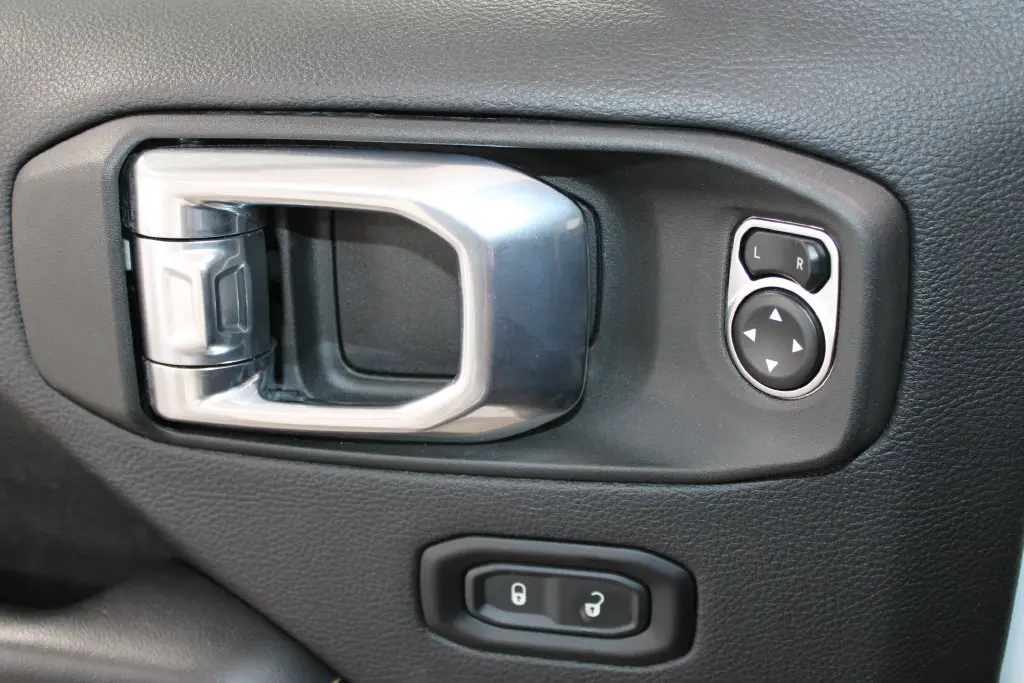 2024 Jeep Wrangler - $27,268