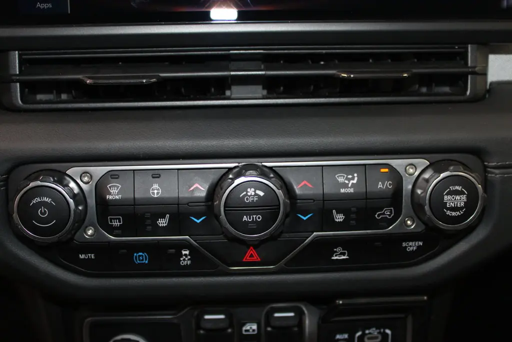 2024 Jeep Wrangler - $27,268