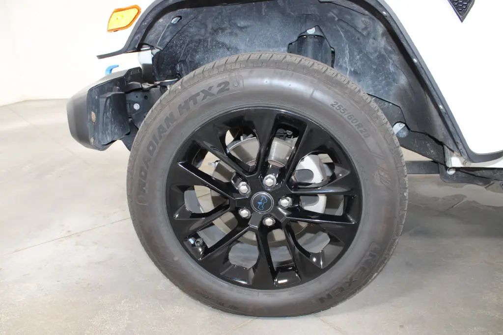 2024 Jeep Wrangler - $27,268