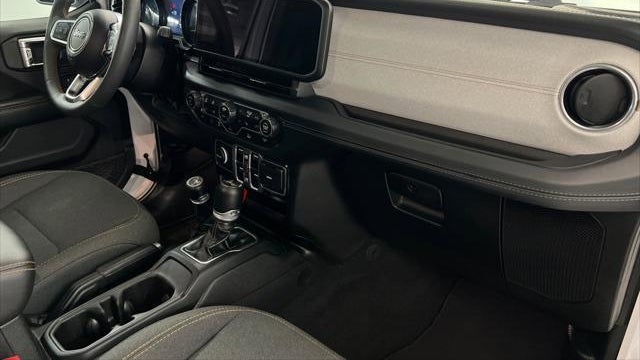 2024 Jeep Wrangler Sahara 4xe