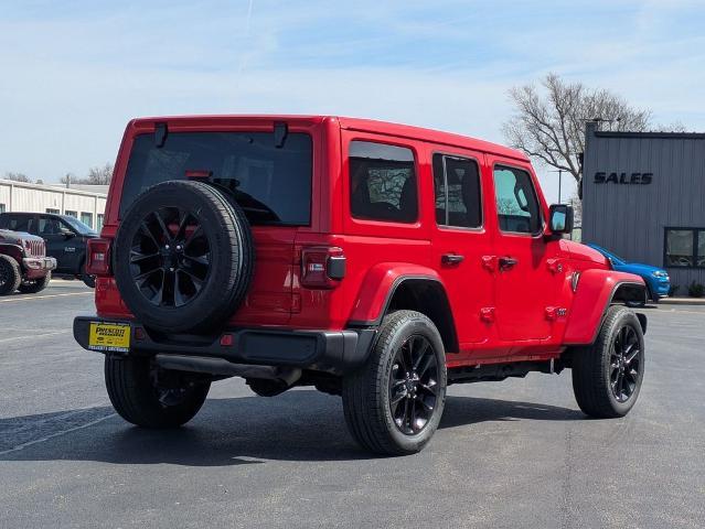 2025 Jeep Wrangler - $33,378