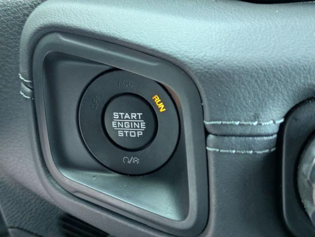 2025 Jeep Wrangler - $33,378