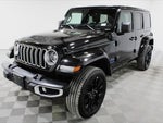 2025 Wrangler Thumbnail 32