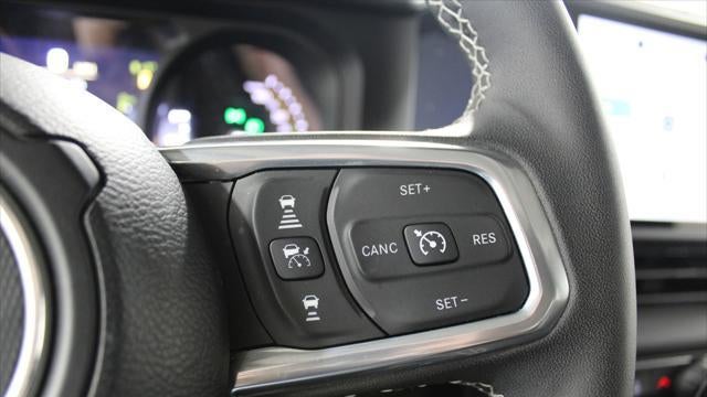 2025 Jeep Wrangler Sahara 4xe
