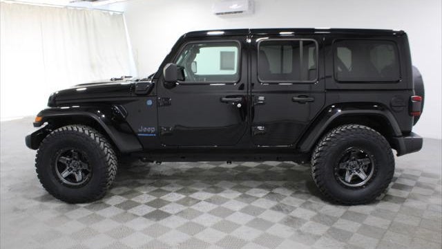 2025 Jeep Wrangler Sahara 4xe