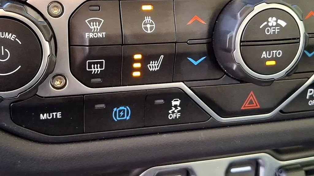 2025 Jeep Wrangler Backcountry 4xe