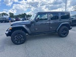 2025 Wrangler Thumbnail 3