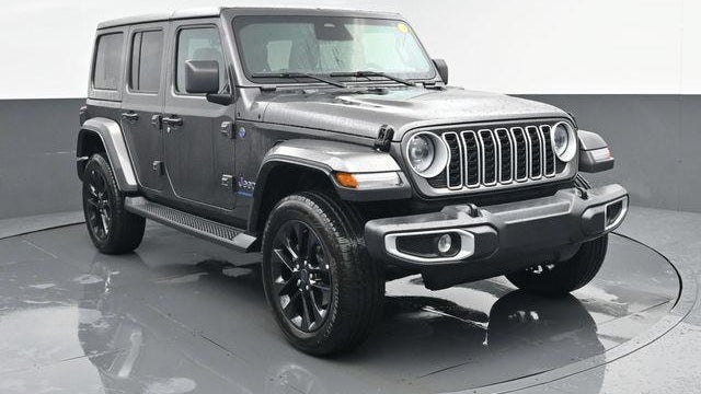 2025 Jeep Wrangler Sahara 4xe