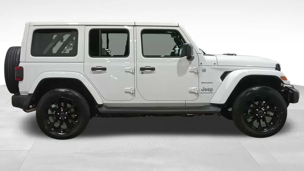 2024 Jeep Wrangler Sahara 4xe