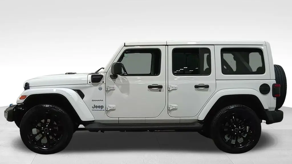 2024 Jeep Wrangler Sahara 4xe