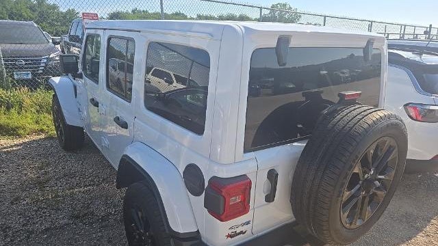 2024 Jeep Wrangler Sahara 4xe