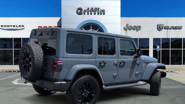 2025 Jeep Wrangler Sahara 4xe