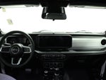 2025 Wrangler Thumbnail 19