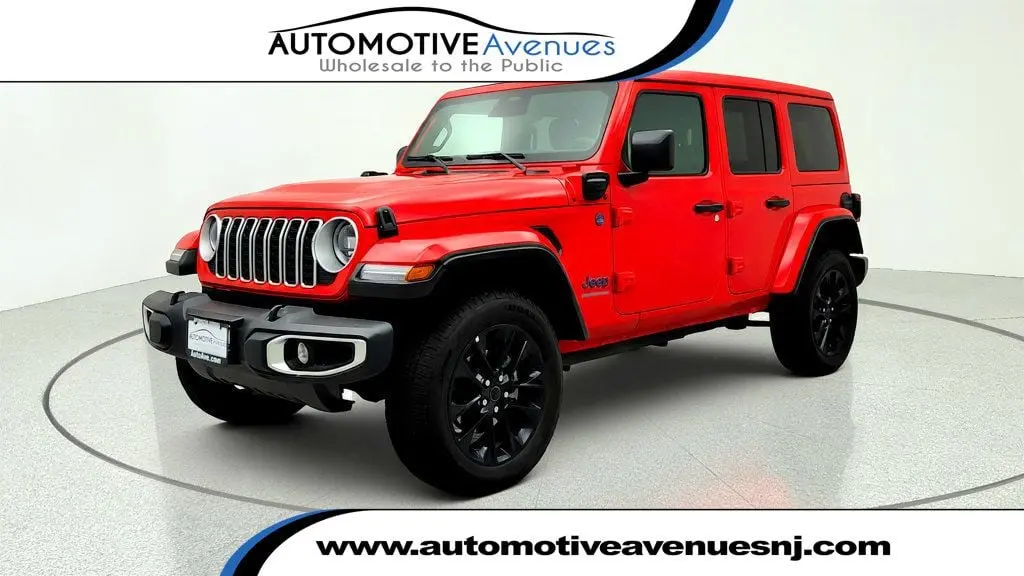2025 Jeep Wrangler - $28,595
