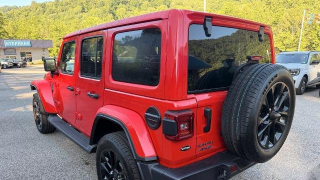 2025 Jeep Wrangler Sahara 4xe