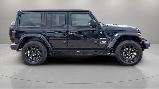 2024 Jeep Wrangler Sahara 4xe