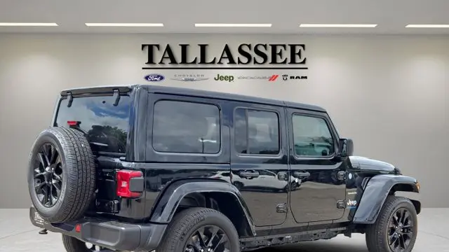 2024 Jeep Wrangler Sahara 4xe