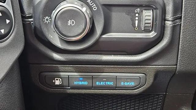 2024 Jeep Wrangler Sahara 4xe