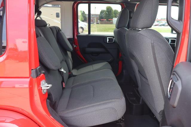 2025 Jeep Wrangler - $33,990