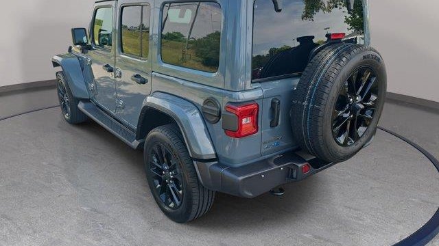 2025 Jeep Wrangler Sahara 4xe