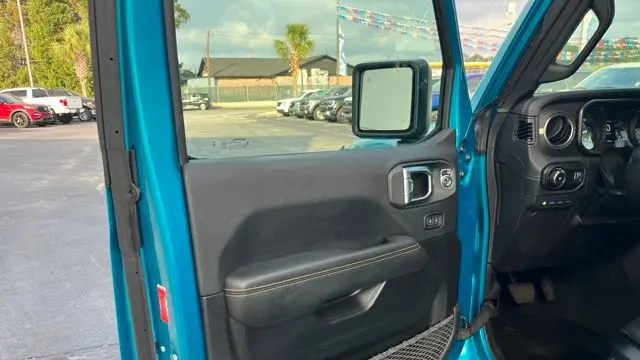 2024 Jeep Wrangler Sahara 4xe