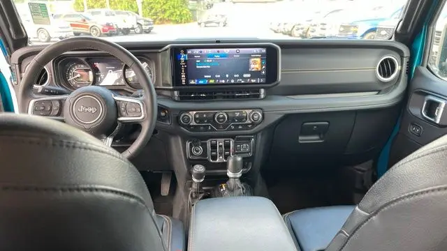 2024 Jeep Wrangler Sahara 4xe