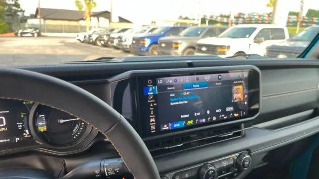 2024 Jeep Wrangler Sahara 4xe