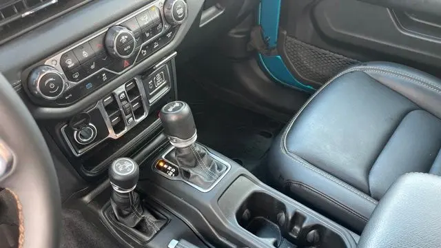 2024 Jeep Wrangler Sahara 4xe