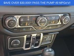 2025 Wrangler Thumbnail 18